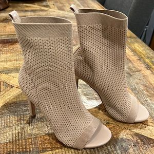 Catherine Malandrino sock heel